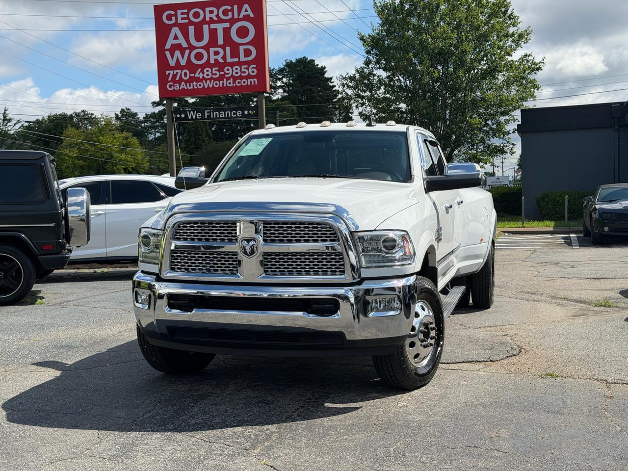 White 2014 RAM 3500 Pickup Truck Four-Wheel Drive Automatic