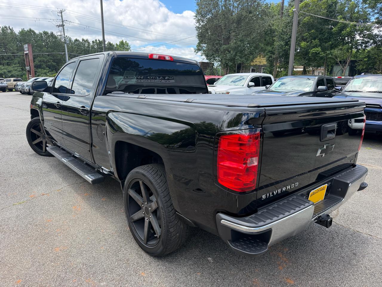 Chevrolet Silverado 1500 LT Crew Cab 2WD 2017