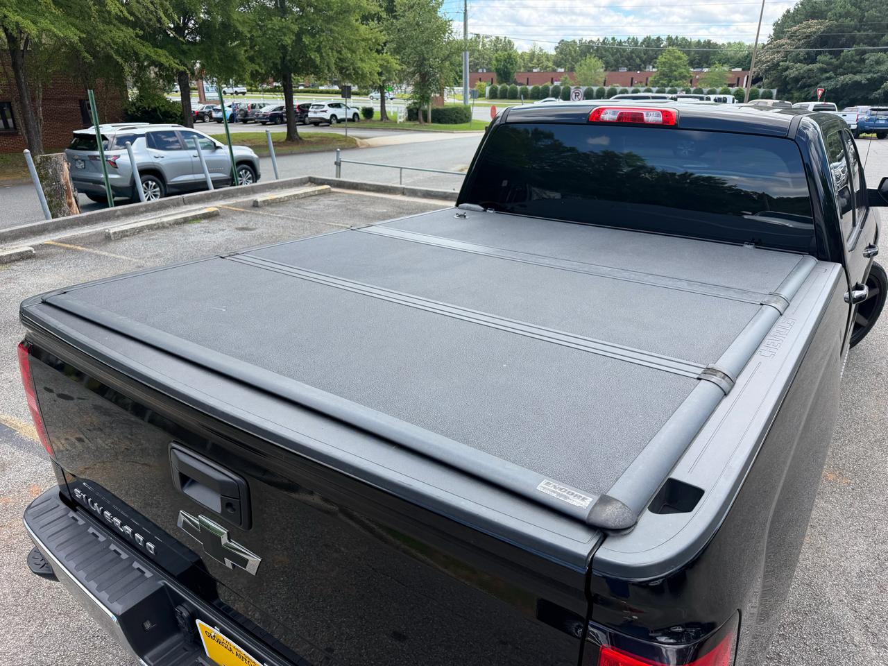 Chevrolet Silverado 1500 LT Crew Cab 2WD 2017
