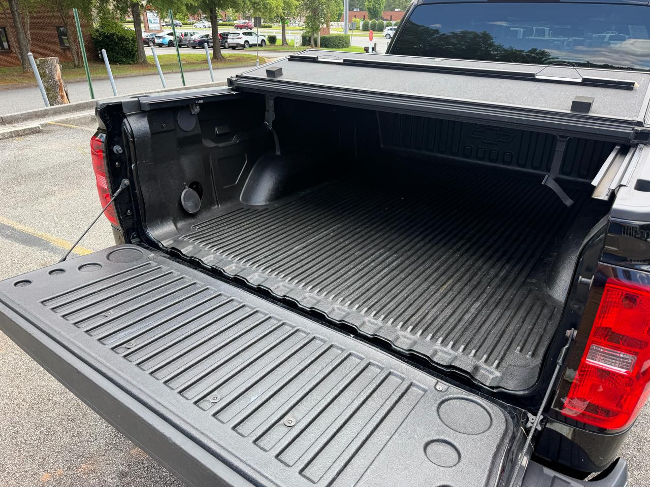 Chevrolet Silverado 1500 LT Crew Cab 2WD 2017