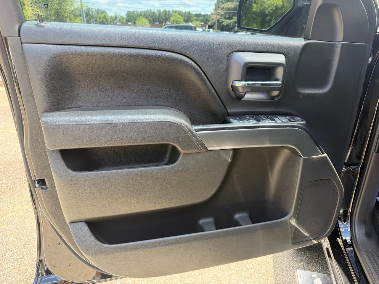 Chevrolet Silverado 1500 LT Crew Cab 2WD 2017