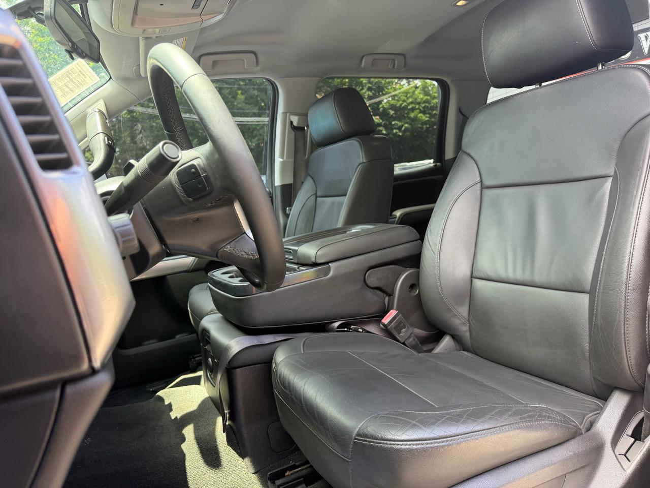 Chevrolet Silverado 1500 LT Crew Cab 2WD 2017