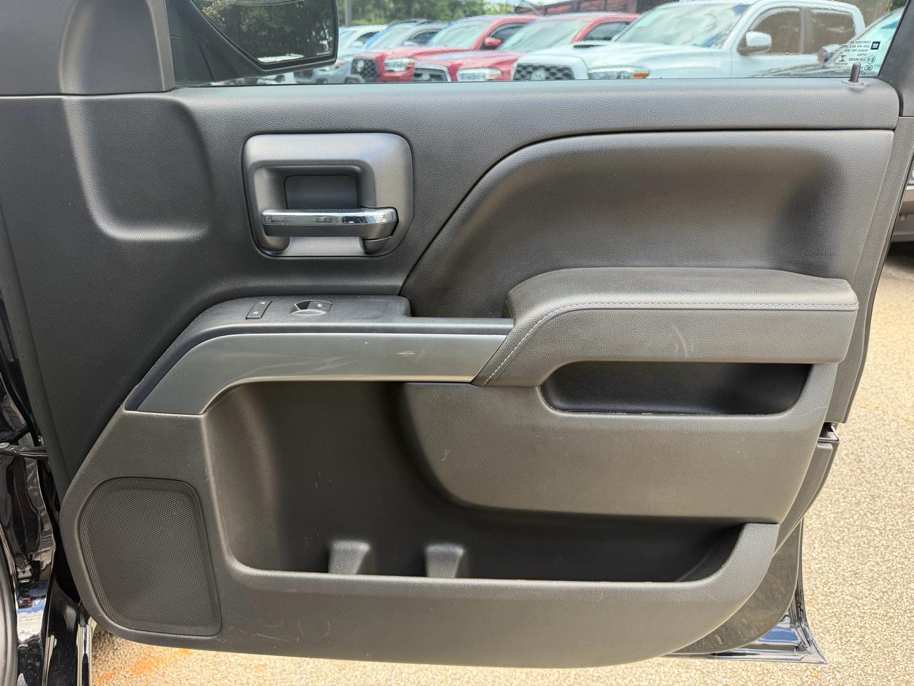 Chevrolet Silverado 1500 LT Crew Cab 2WD 2017