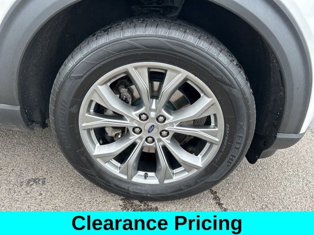 Ford Explorer XLT 4WD 2021