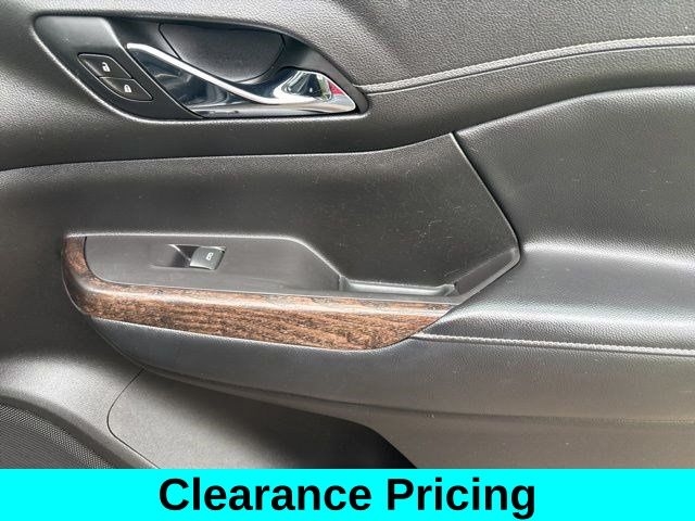 GMC Acadia Denali AWD 2020