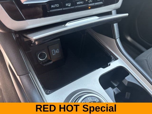 Ford Explorer XLT 4WD 2023