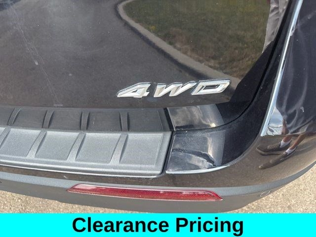 Ford Explorer XLT 4WD 2023