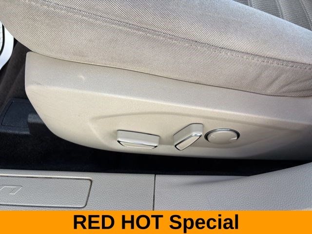 Ford Fusion Hybrid SE 2018