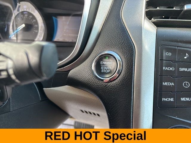 Ford Fusion Hybrid SE 2018