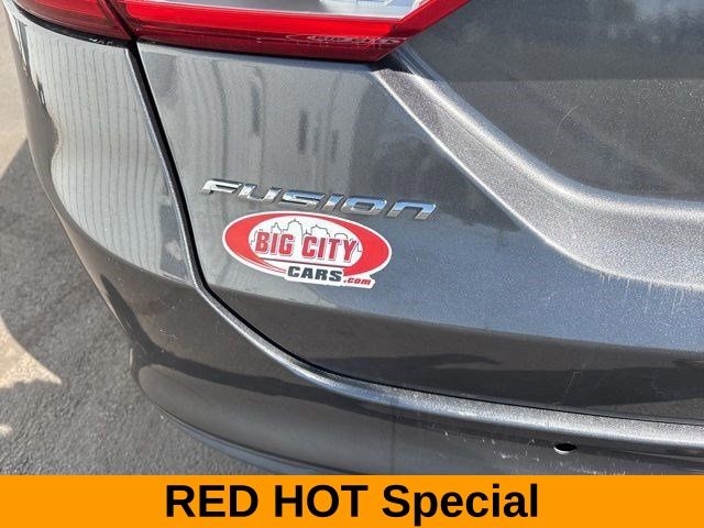 Ford Fusion Hybrid SE 2018