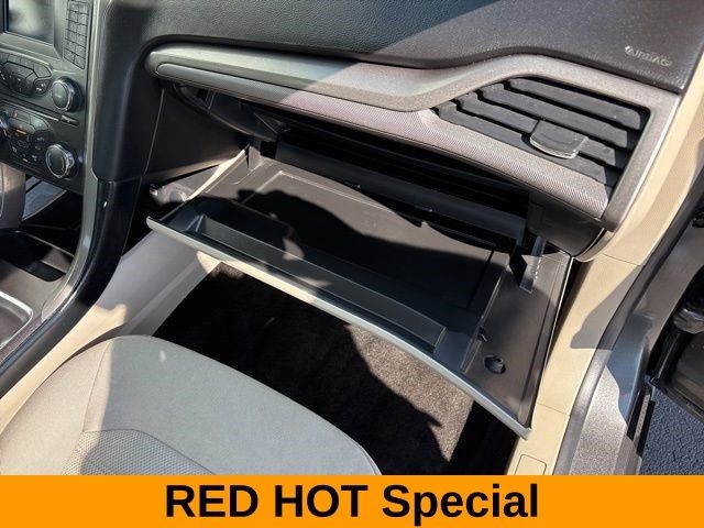 Ford Fusion Hybrid SE 2018