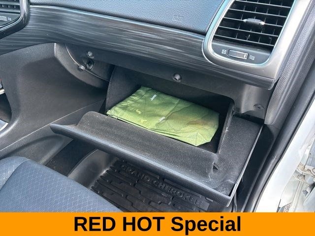 Jeep Grand Cherokee Laredo E 2020