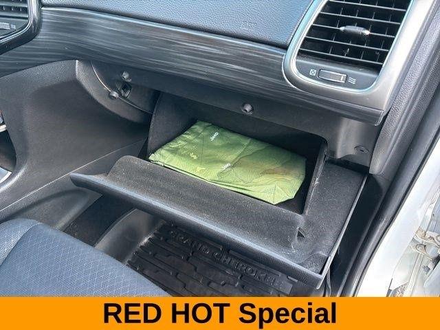 Jeep Grand Cherokee Laredo E 2020