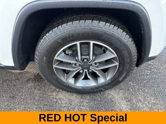 Jeep Grand Cherokee Laredo E 2020