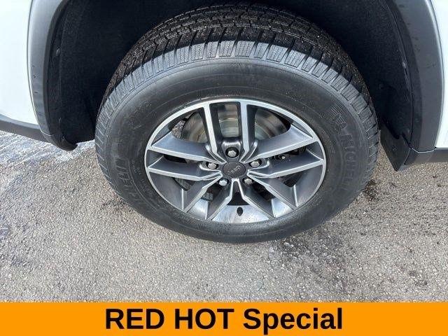 Jeep Grand Cherokee Laredo E 2020