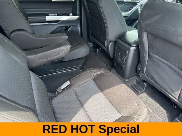 Ford Explorer XLT 4WD 2023