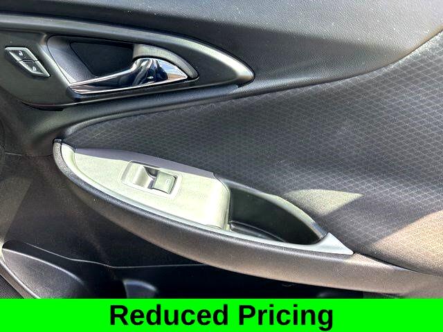 Chevrolet Malibu  2023