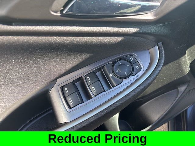 Chevrolet Malibu  2023