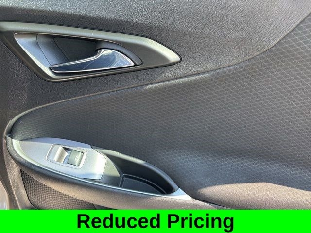 Chevrolet Malibu  2023