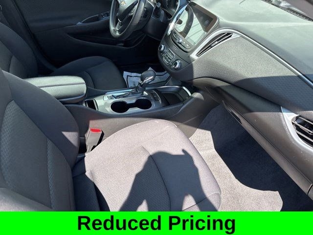 Chevrolet Malibu  2023