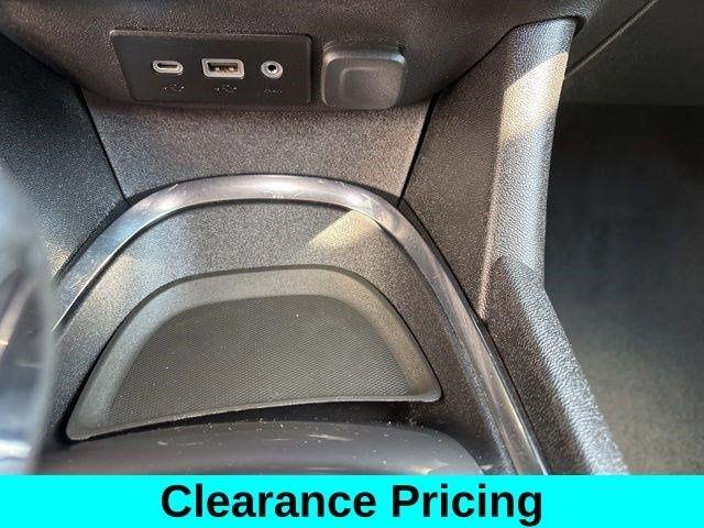 Chevrolet Malibu  2023