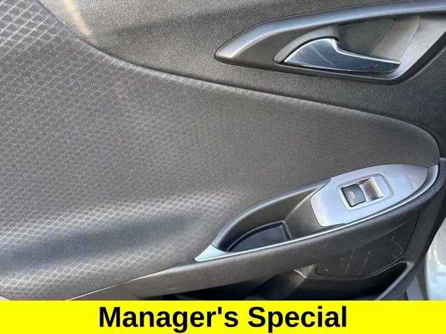 Chevrolet Malibu  2023