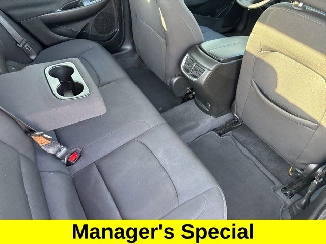 Chevrolet Malibu  2023