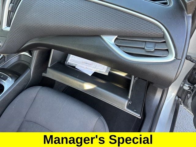 Chevrolet Malibu  2023