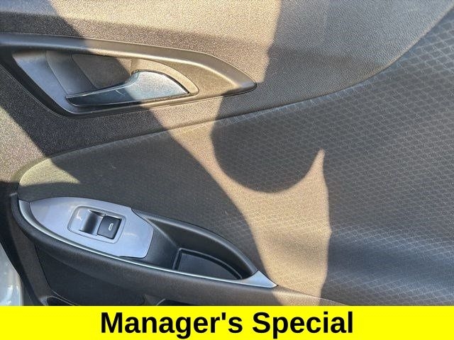 Chevrolet Malibu  2023