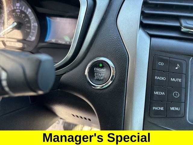 Ford Fusion Hybrid S 2018