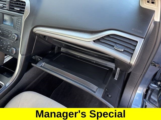 Ford Fusion Hybrid S 2018