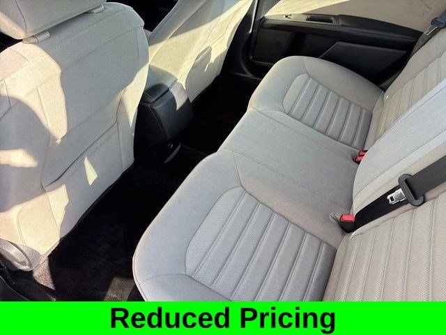 Ford Fusion Hybrid S 2018