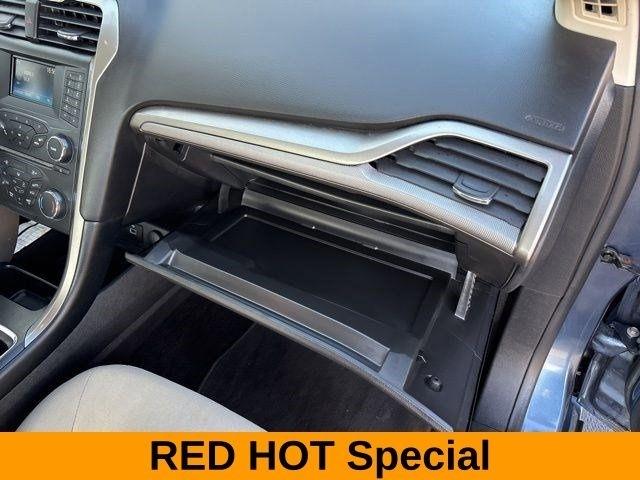 Ford Fusion Hybrid S 2018