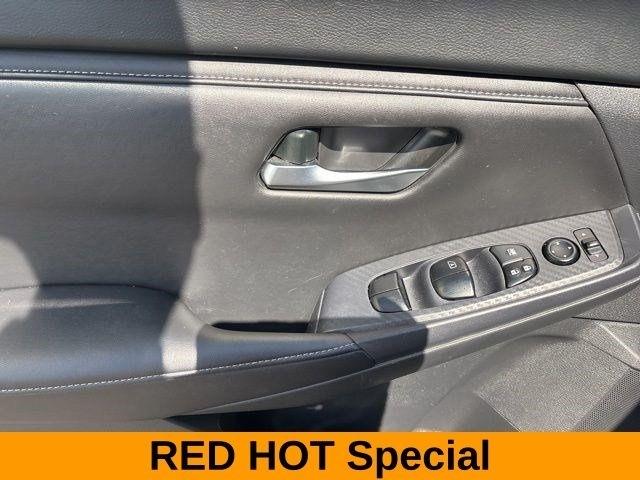 Nissan Sentra SV 2024