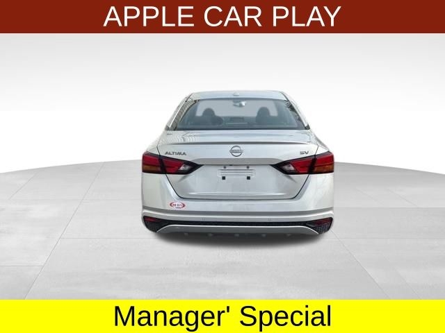 Nissan Altima 2.5 SV 2024