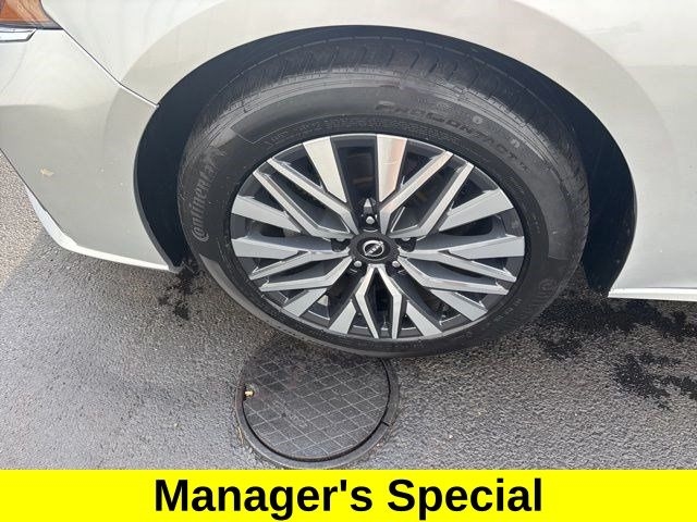 Nissan Altima 2.5 SV 2024