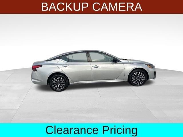 Nissan Altima 2.5 SV 2024