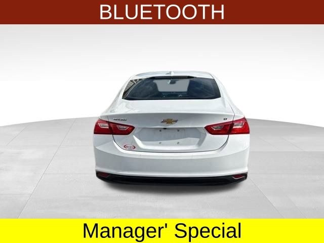 Chevrolet Malibu  2023