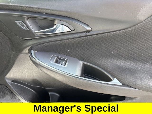 Chevrolet Malibu  2023