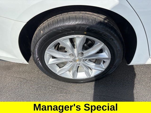 Chevrolet Malibu  2023