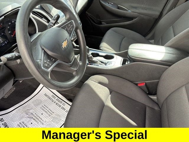 Chevrolet Malibu  2023