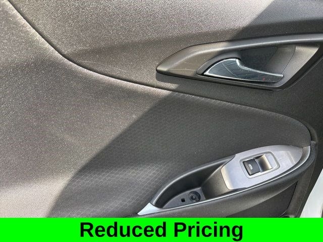 Chevrolet Malibu  2023