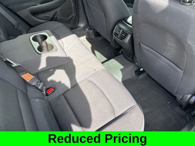 Chevrolet Malibu  2023