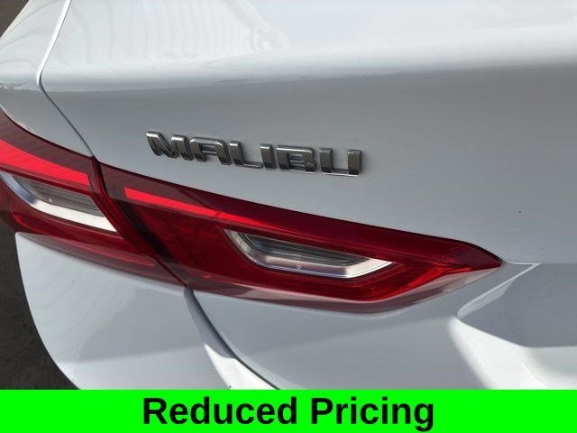 Chevrolet Malibu  2023