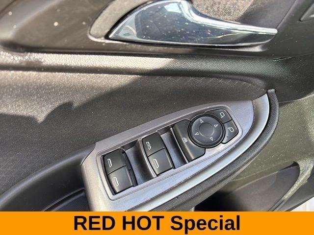 Chevrolet Malibu  2023