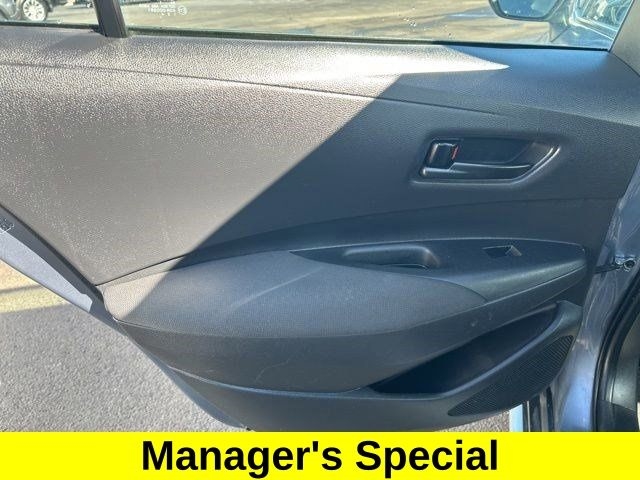 Toyota Corolla LE 2022