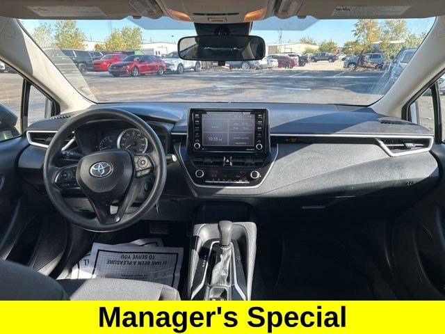 Toyota Corolla LE 2022