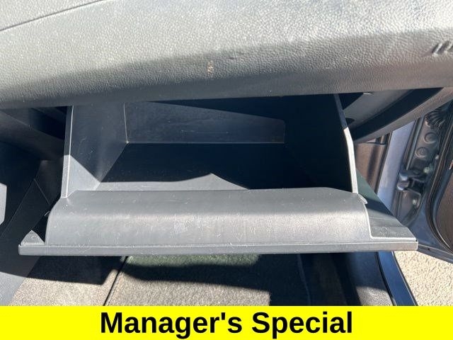 Toyota Corolla LE 2022