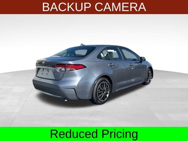 Toyota Corolla LE 2022