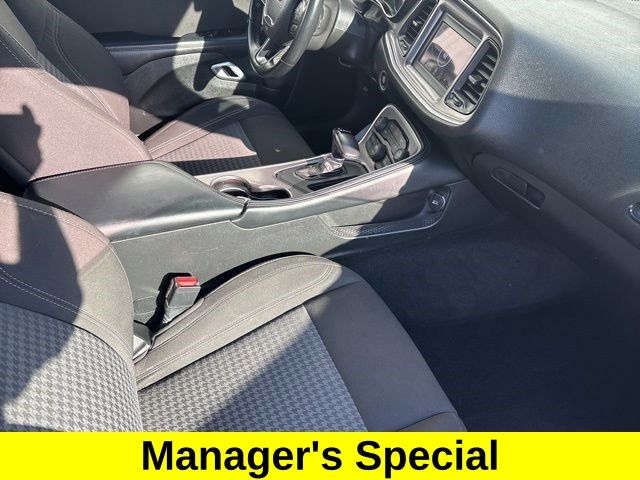 Dodge Challenger SXT 2022